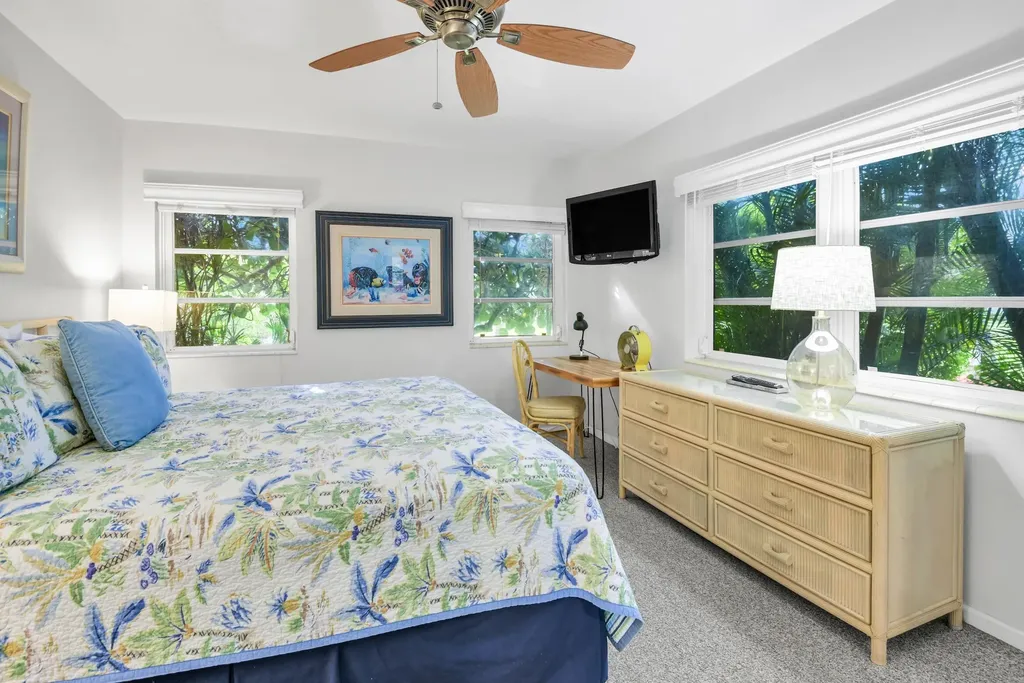 1225 Hillsboro Mile Hillsboro Beach FL 33062