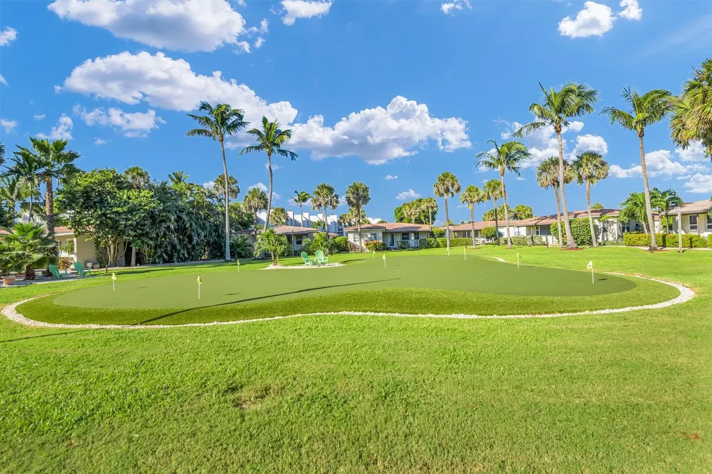1225 Hillsboro Mile Hillsboro Beach FL 33062