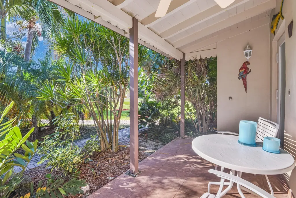 1225 Hillsboro Mile Hillsboro Beach FL 33062