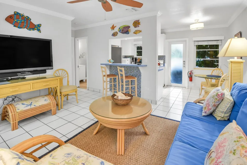 1225 Hillsboro Mile Hillsboro Beach FL 33062
