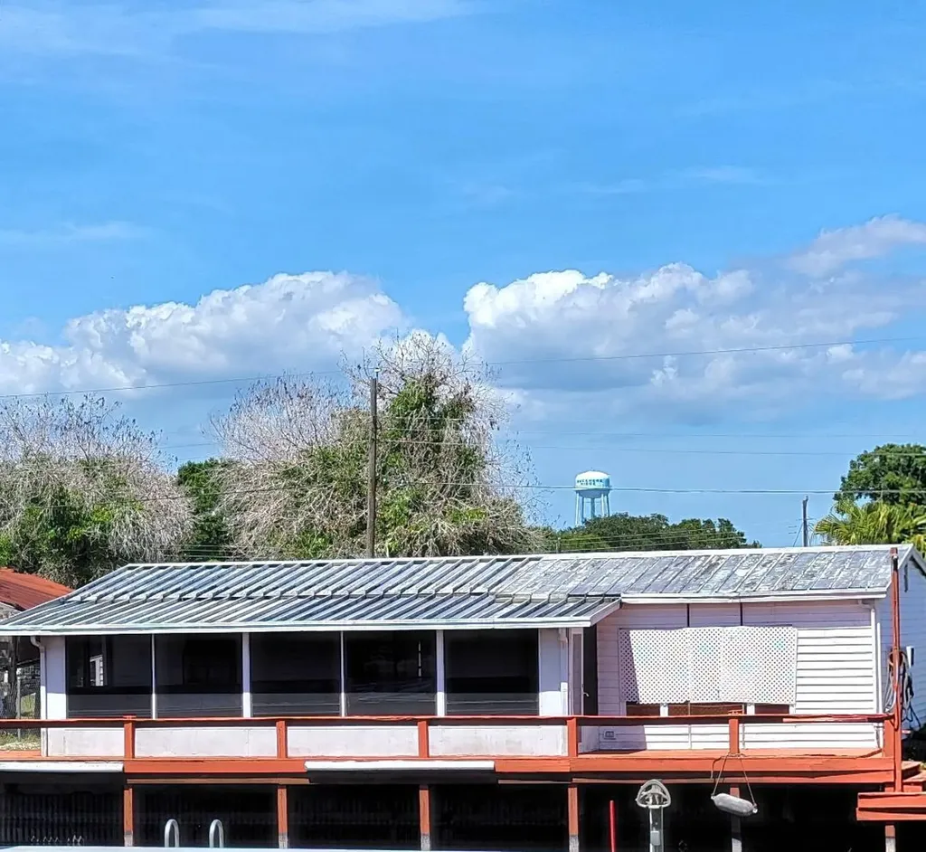 1096 8th Street Okeechobee FL 34974