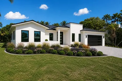 11 Middle Road Sewalls Point FL 34996