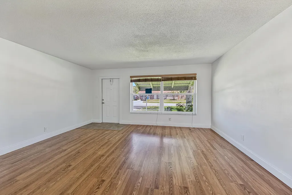 2521 N Cypress Road Pompano Beach FL 33064