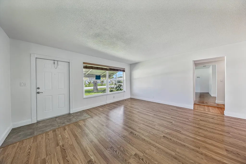 2521 N Cypress Road Pompano Beach FL 33064