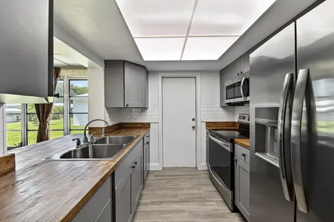 2521 N Cypress Road Pompano Beach FL 33064