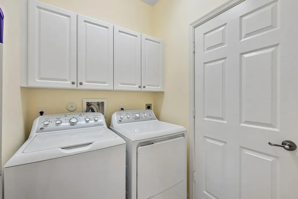 19043 SE Jupiter River Drive Jupiter FL 33458