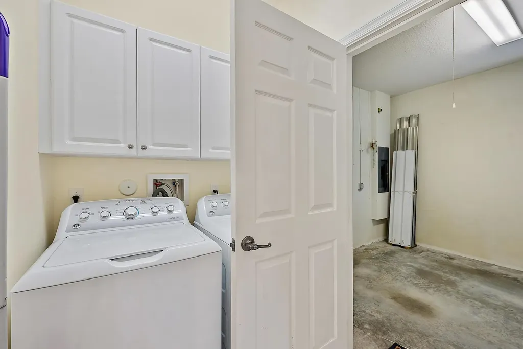 19043 SE Jupiter River Drive Jupiter FL 33458