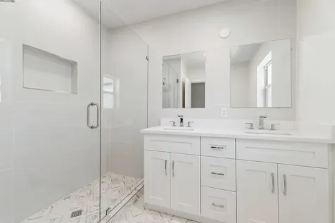 4015 Washington Road West Palm Beach FL 33405