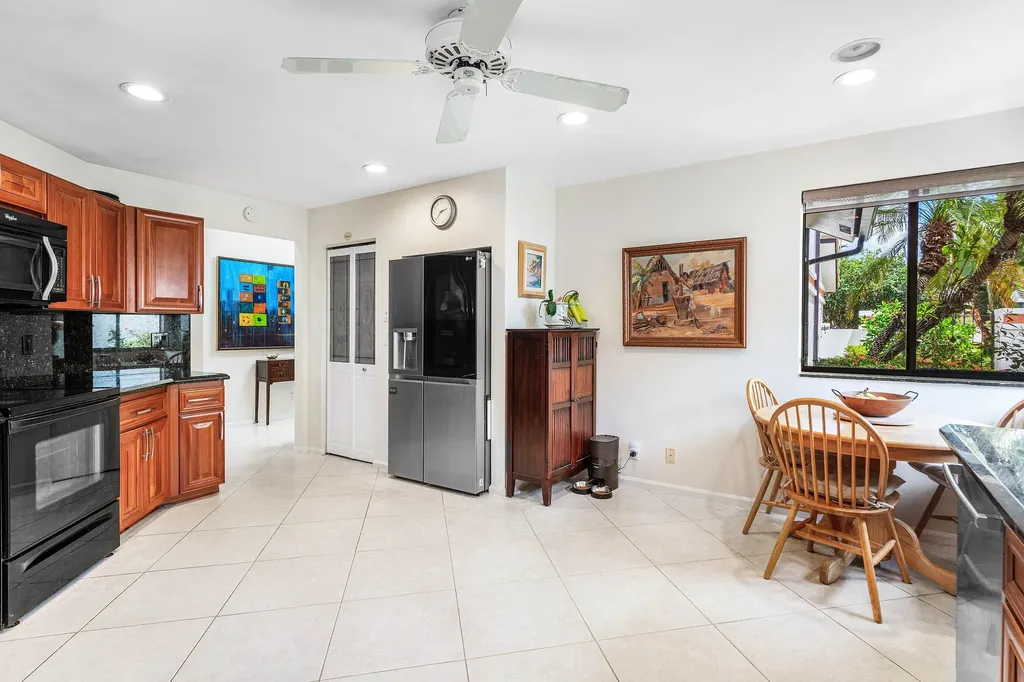 6514 Via Rosa Boca Raton FL 33433