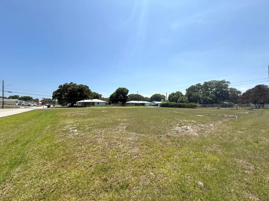 Tbd Seagrape Drive Fort Pierce FL 34982