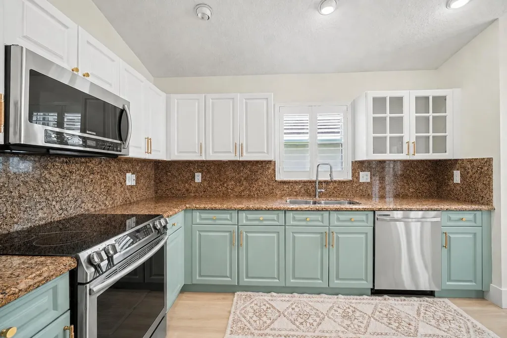 7786 Stirling Bridge Boulevard S Delray Beach FL 33446