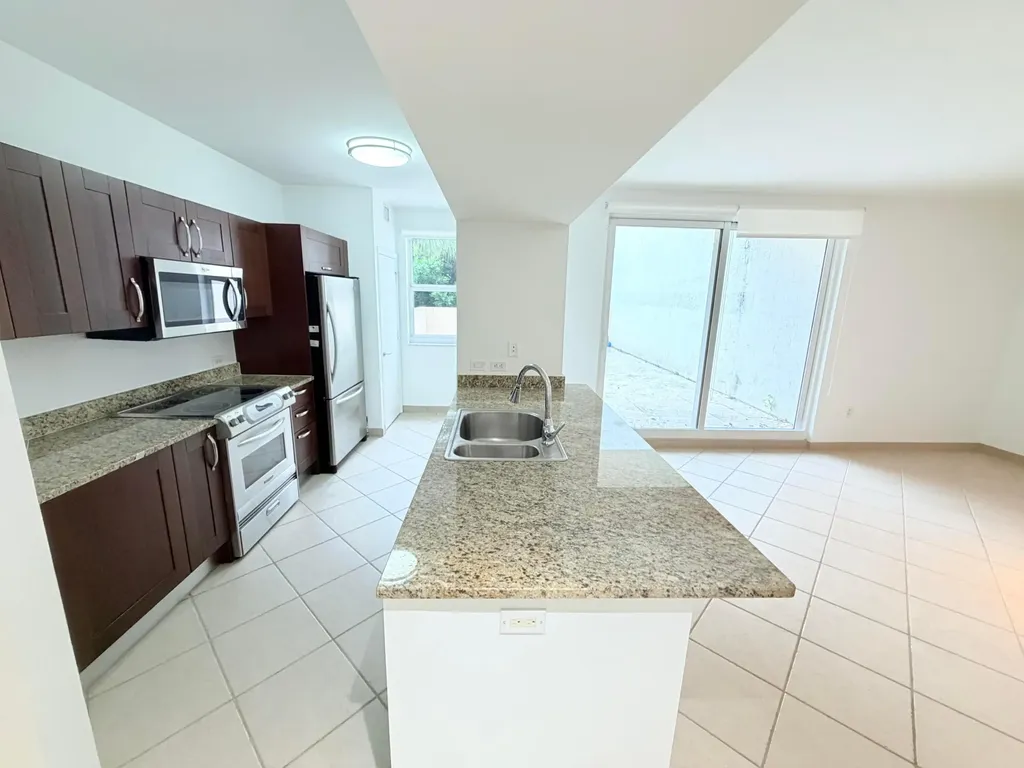 19900 E Country Club Drive Aventura FL 33180