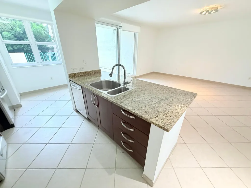 19900 E Country Club Drive Aventura FL 33180