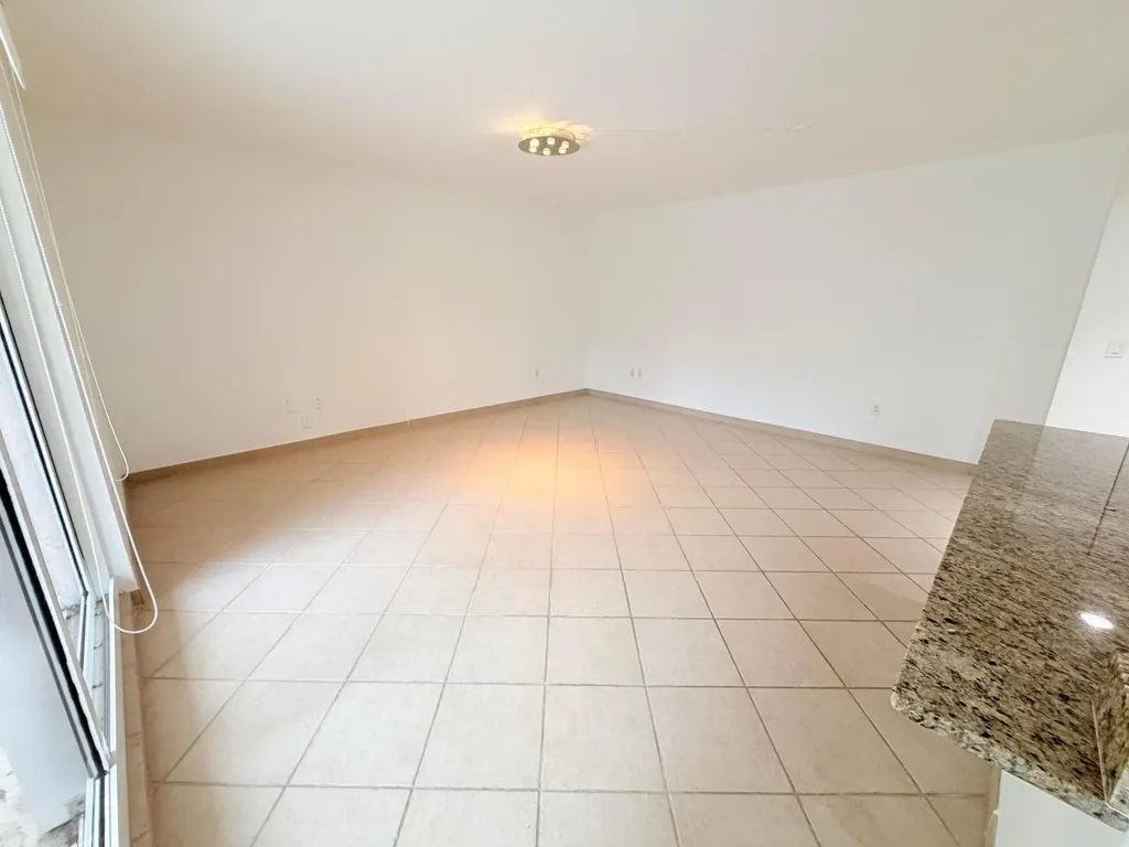 19900 E Country Club Drive Aventura FL 33180