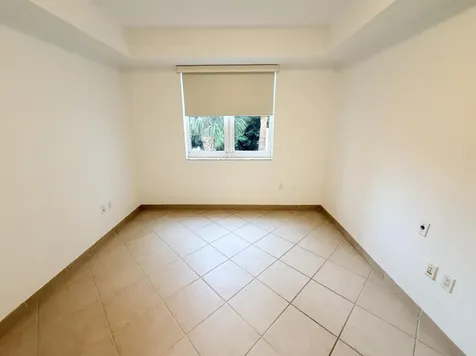 19900 E Country Club Drive Aventura FL 33180
