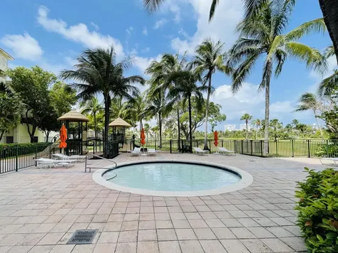 19900 E Country Club Drive Aventura FL 33180