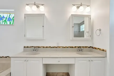10304 NW 50th Court Coral Springs FL 33076