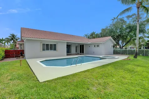10304 NW 50th Court Coral Springs FL 33076