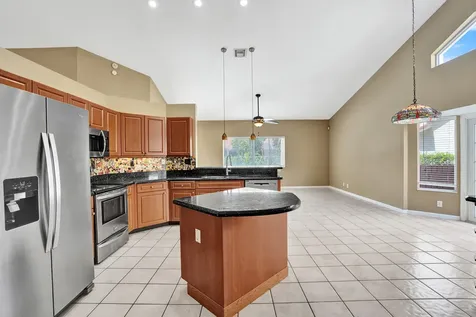 10304 NW 50th Court Coral Springs FL 33076