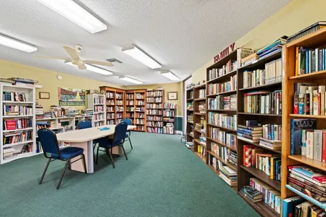 113 Royal Park Drive Oakland Park FL 33309
