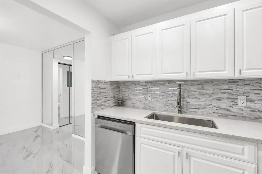 242 Tilford L Deerfield Beach FL 33442