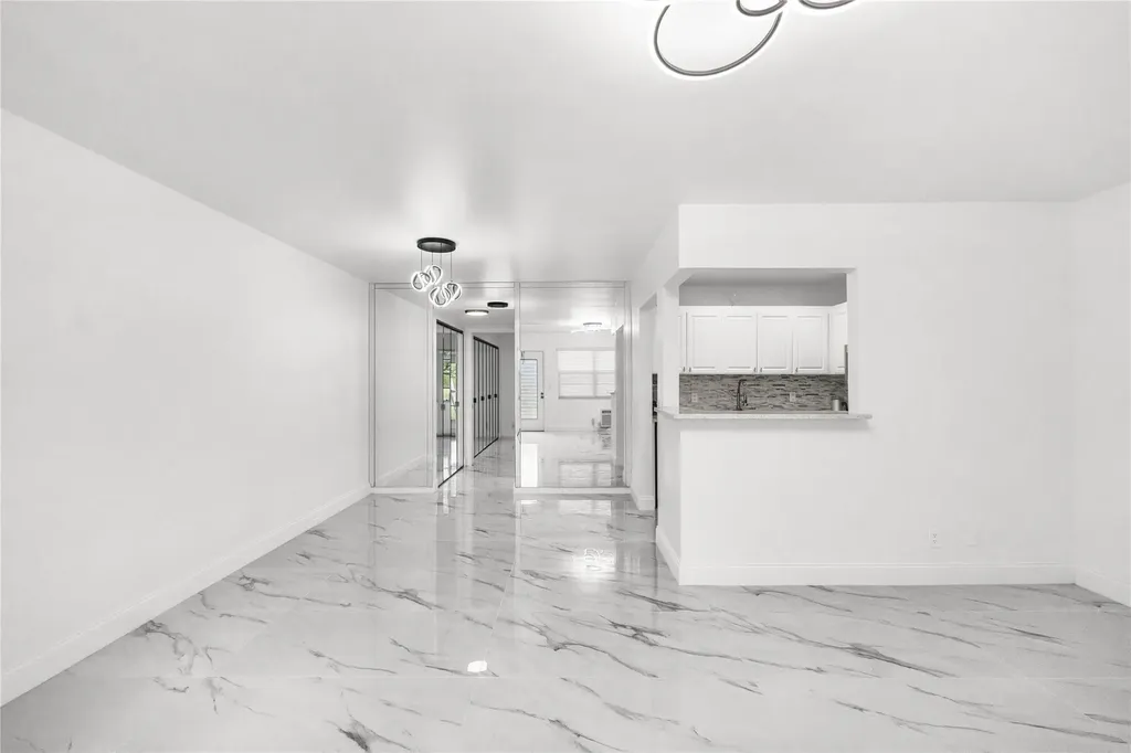 242 Tilford L Deerfield Beach FL 33442
