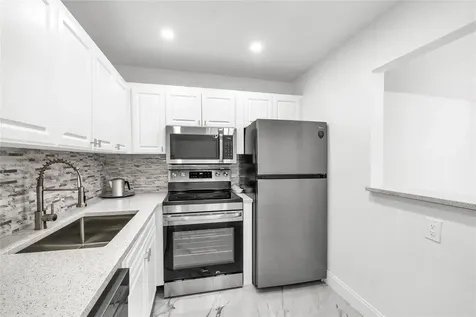 242 Tilford L Deerfield Beach FL 33442