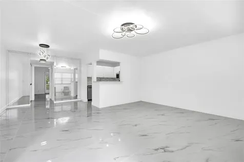 242 Tilford L Deerfield Beach FL 33442