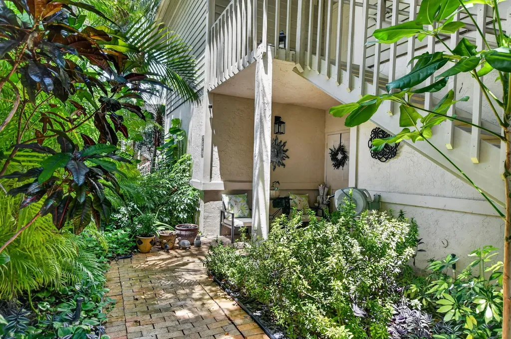 7590 Elmridge Drive Boca Raton FL 33433