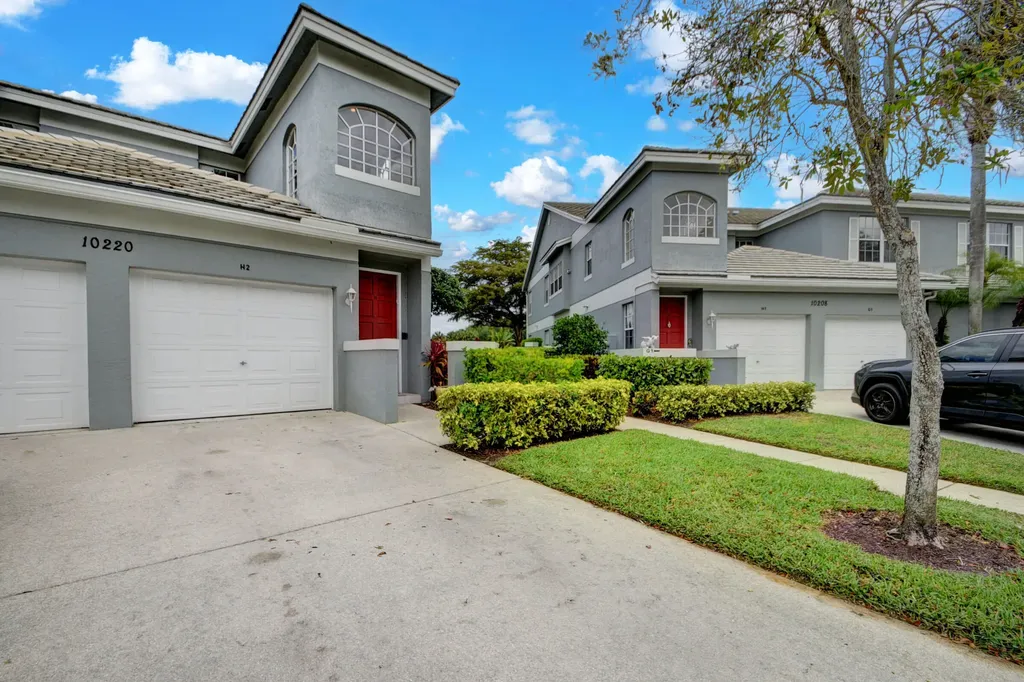 10220 Andover Coach Circle Wellington FL 33449