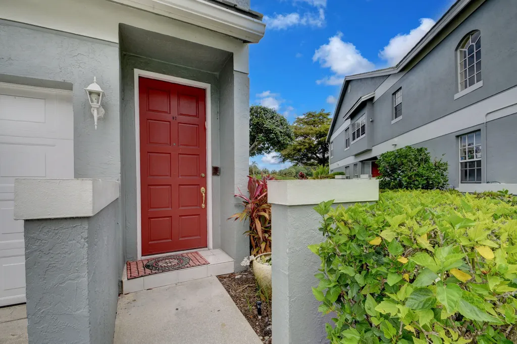 10220 Andover Coach Circle Wellington FL 33449