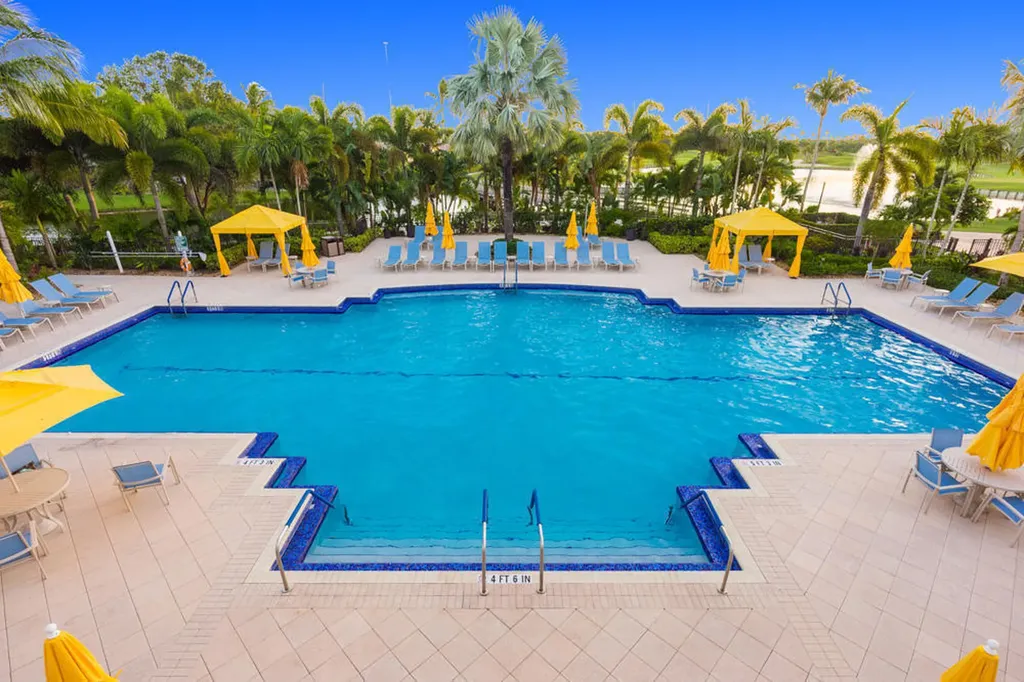 10220 Andover Coach Circle Wellington FL 33449