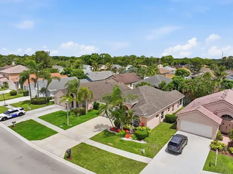 113 E Saratoga Boulevard Boulevard E Royal Palm Beach FL 33411