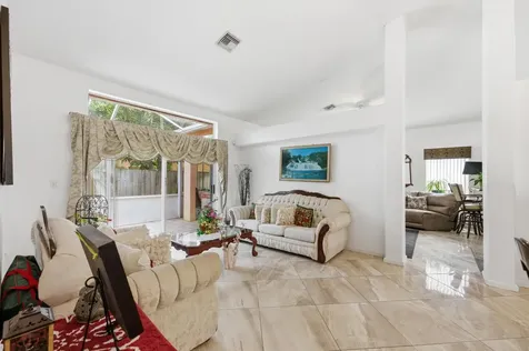 113 E Saratoga Boulevard Boulevard E Royal Palm Beach FL 33411