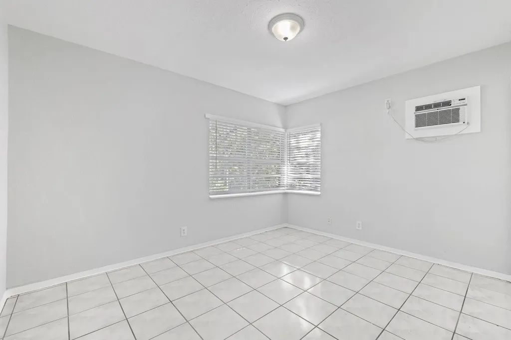 1409 NW 7th Avenue Fort Lauderdale FL 33311