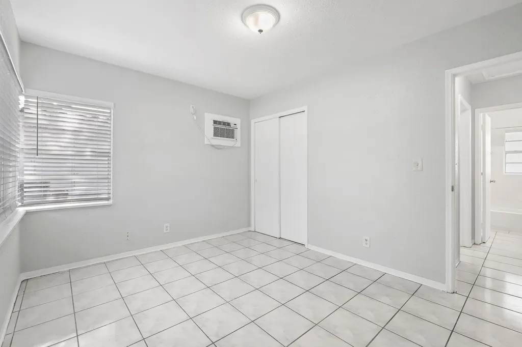 1409 NW 7th Avenue Fort Lauderdale FL 33311