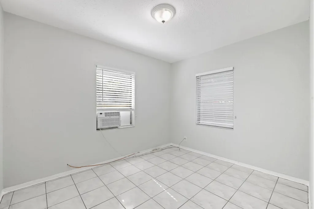1409 NW 7th Avenue Fort Lauderdale FL 33311