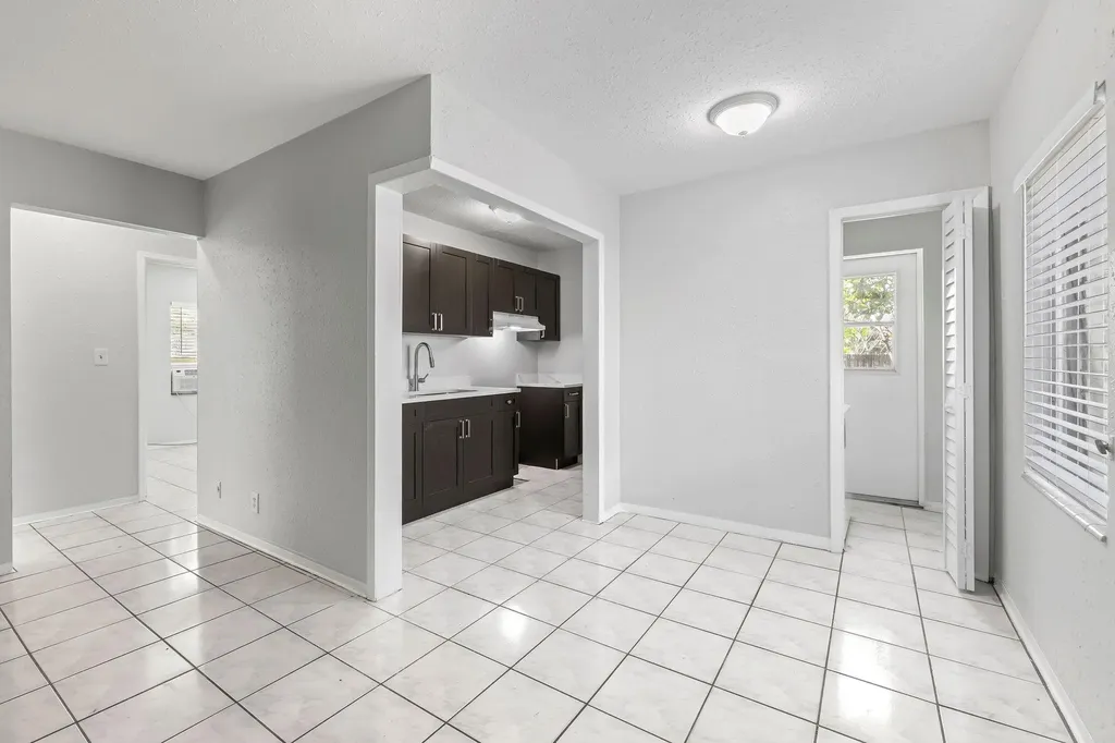 1409 NW 7th Avenue Fort Lauderdale FL 33311