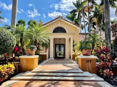 120 Yacht Club Way Hypoluxo FL 33462