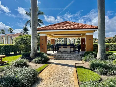 120 Yacht Club Way Hypoluxo FL 33462