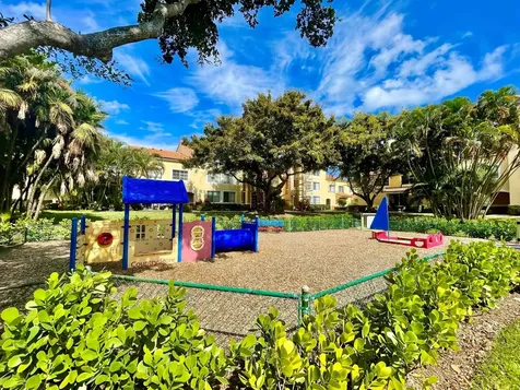 120 Yacht Club Way Hypoluxo FL 33462