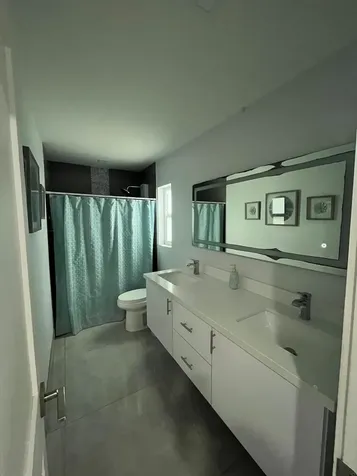 6800 SW 7th Place North Lauderdale FL 33068