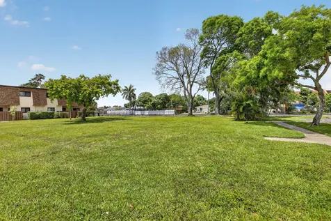 139 San Remo Boulevard North Lauderdale FL 33068