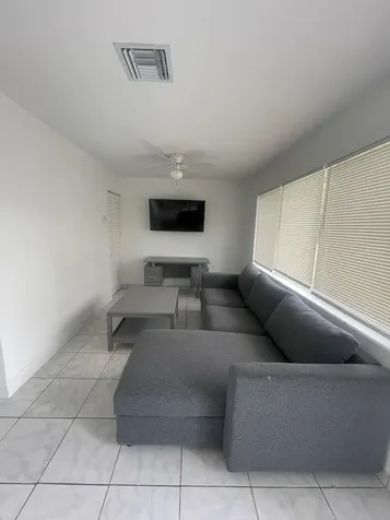1135 NE 15th Avenue Fort Lauderdale FL 33304