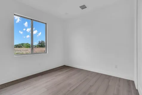 14411 NW 266th Street Okeechobee FL 34972