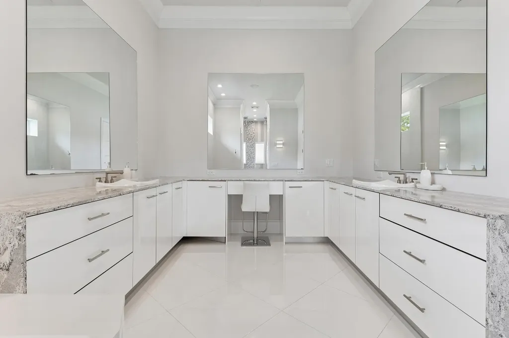 11938 N Lake Drive Boynton Beach FL 33436