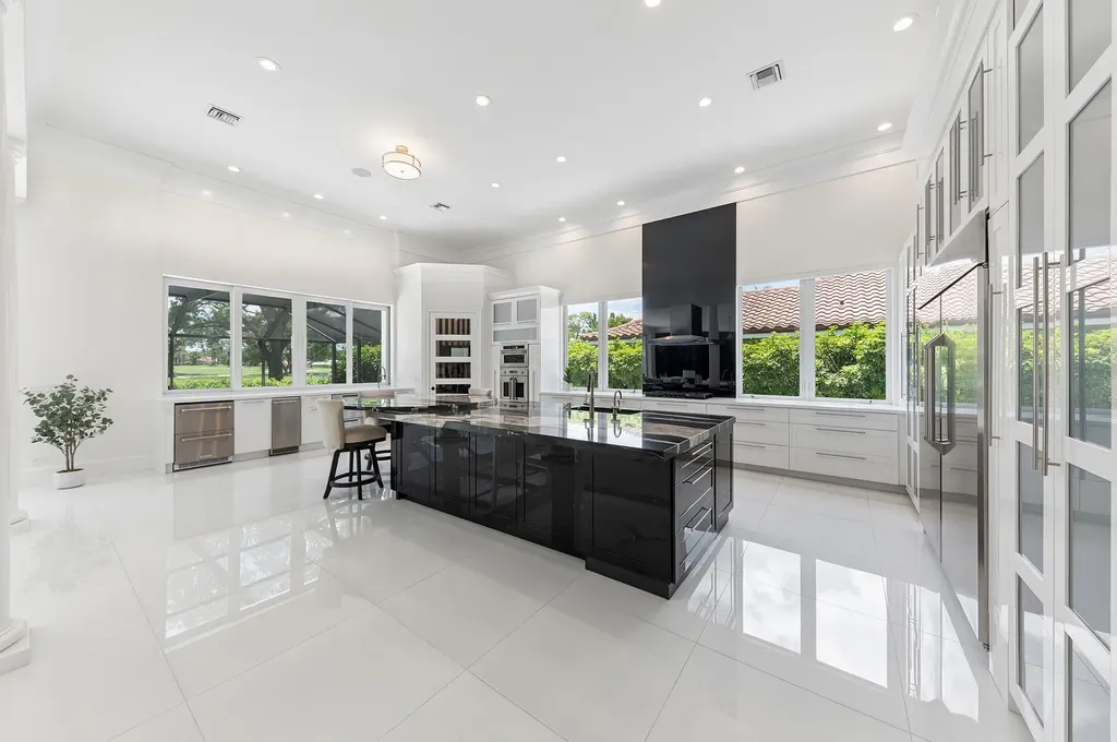 11938 N Lake Drive Boynton Beach FL 33436