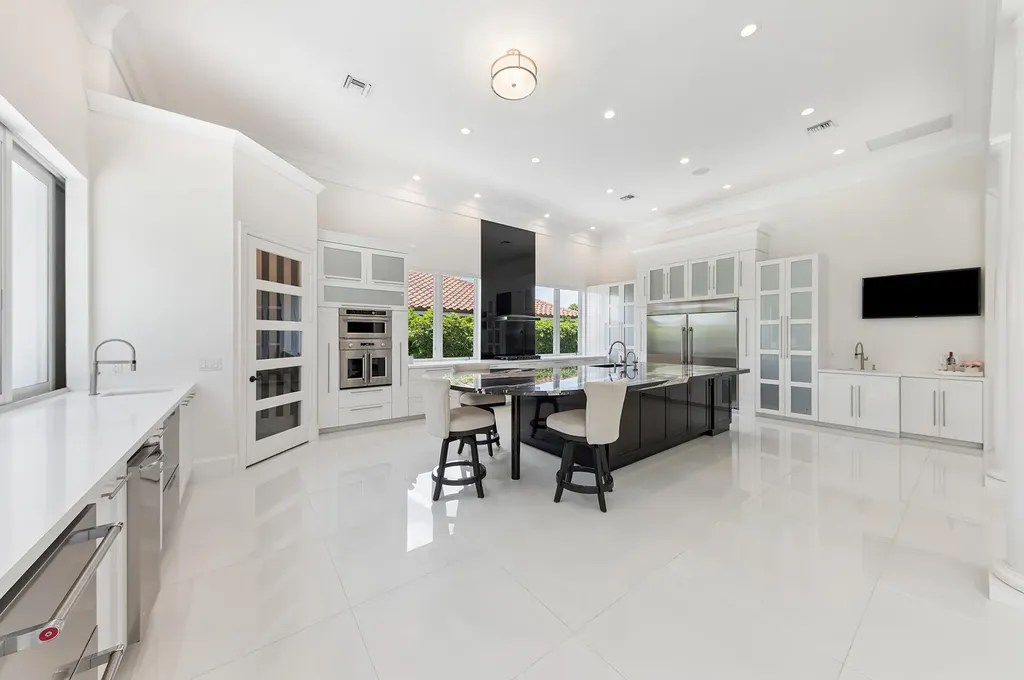 11938 N Lake Drive Boynton Beach FL 33436