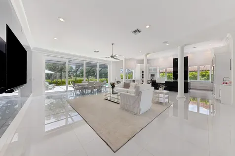 11938 N Lake Drive Boynton Beach FL 33436