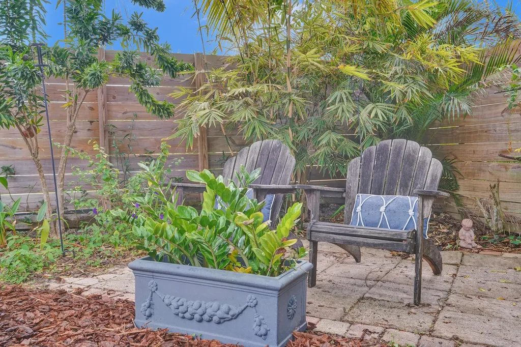 420 NE 36th Street Boca Raton FL 33431
